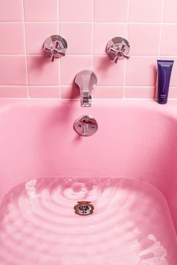 bath, pink, minimalism Wallpaper 640x960