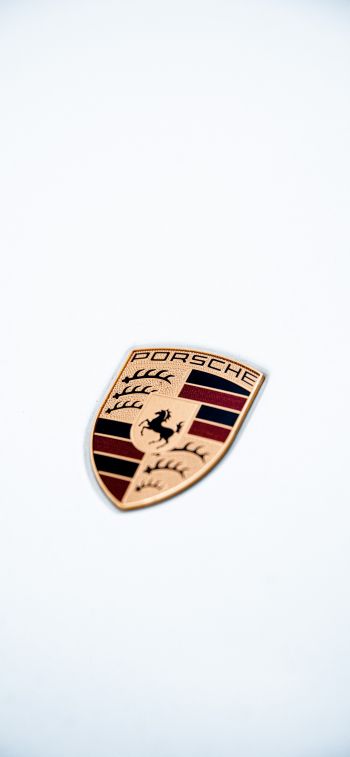 Обои 1170x2532 эмблема Porsche, на белом фоне, логотип