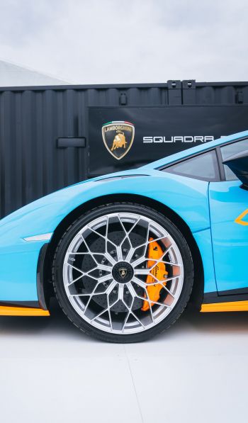 Обои 600x1024 колесо Lamborghini, спортивная машина
