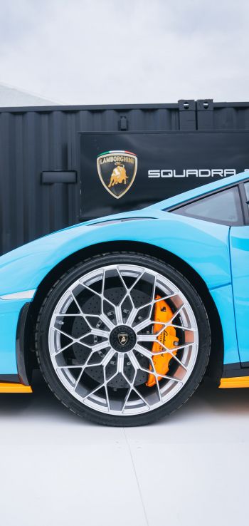 Обои 1080x2280 колесо Lamborghini, спортивная машина