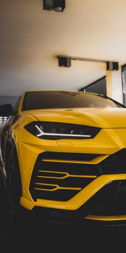 Обои 720x1440 желтый Lamborghini Urus, внедорожник