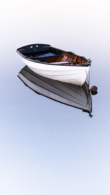 boat, on white background, light Wallpaper 640x1136