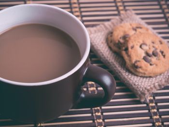 hot chocolate, breakfast, beige Wallpaper 1024x768
