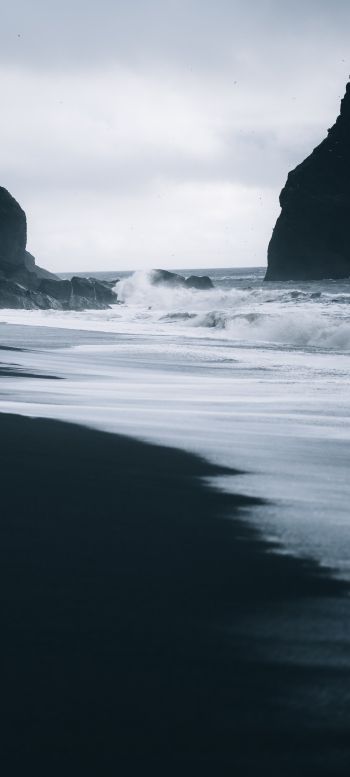 Обои 720x1600 Пляж Рейнисфьяра, Исландия, темный