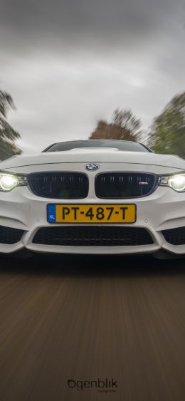 BMW M4, high speed Wallpaper 1080x2340