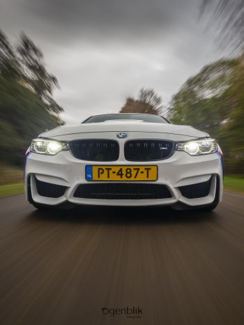 BMW M4, high speed Wallpaper 1620x2160