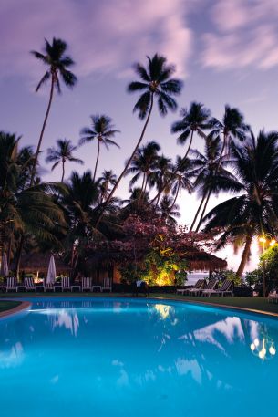 swimming pool, palm trees, rest Wallpaper 640x960