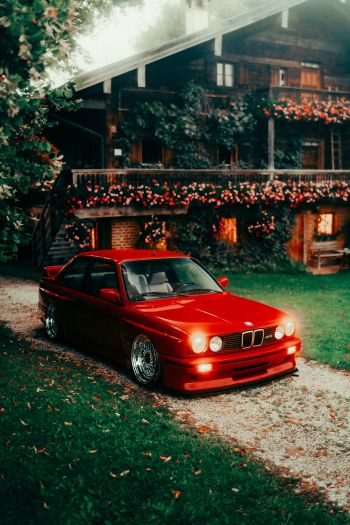 red BMW E30, classic car Wallpaper 640x960