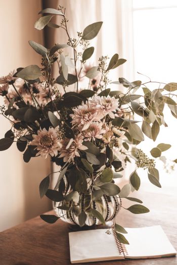 flower arrangement, aesthetic beige Wallpaper 640x960