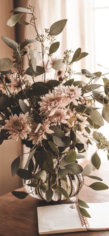flower arrangement, aesthetic beige Wallpaper 1170x2532