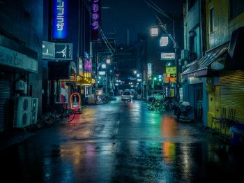 Обои 800x600 ночной город, переулок, Япония