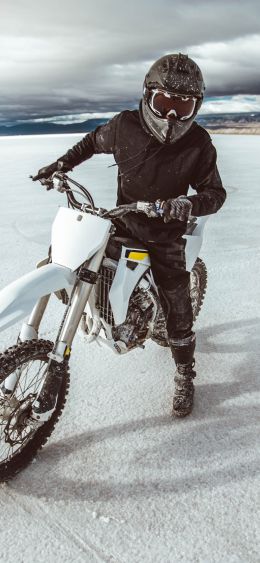 motorcyclist, salt marshes Wallpaper 1080x2340