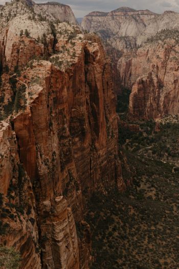 cliff, valley, canyon, mountains Wallpaper 640x960