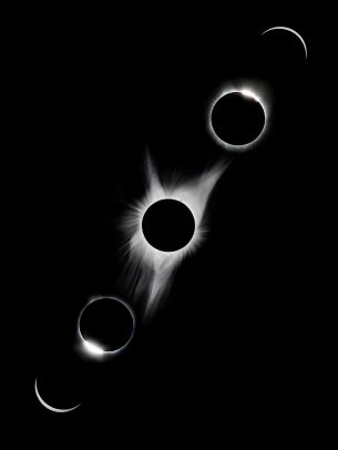 lunar eclipse, black and white Wallpaper 2048x2732