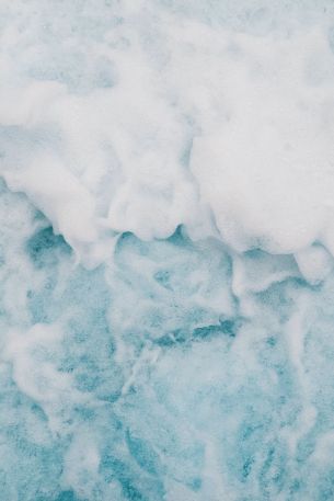 Norway, blue water, foam, sea Wallpaper 640x960