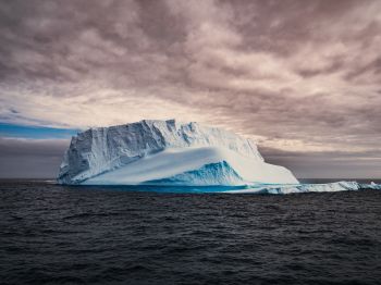 Обои 1024x768 Антарктида, лед, айсберг