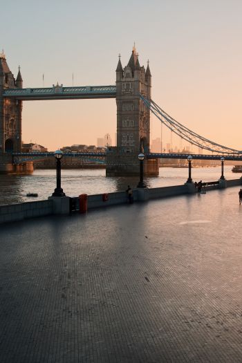 Обои 640x960 Тауэрский мост, Лондон, Великобритания, городская жизнь, река