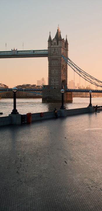 Обои 1080x2220 Тауэрский мост, Лондон, Великобритания, городская жизнь, река