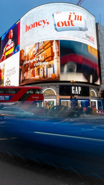Обои 640x1136 Лондон, Великобритания, билборды, город