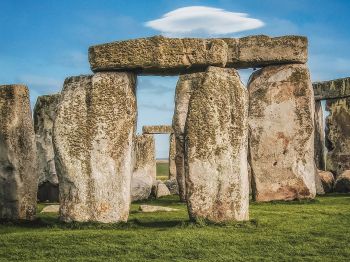 Stonehenge, Salisbury, England, Great Britain, plane Wallpaper 1024x768