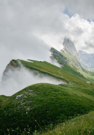 Session, Italy, rocks Wallpaper 1668x2388