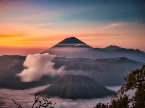 Bromo-Tenger-Semeru, Indonesia, mountains Wallpaper 4623x3467