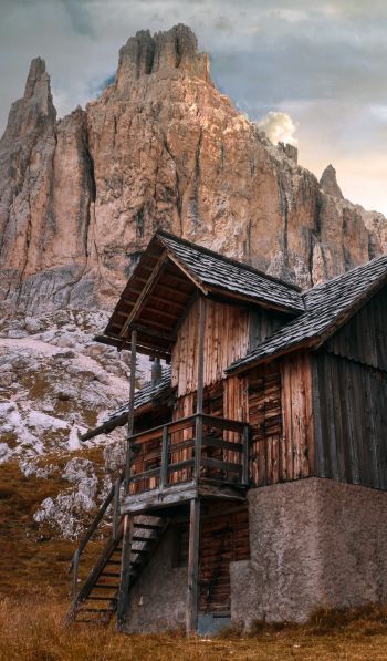 Violet Towers, tires, BJ, Italy, mountains Wallpaper 600x1024