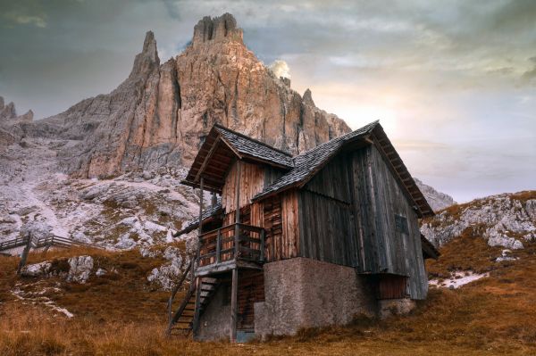 Violet Towers, tires, BJ, Italy, mountains Wallpaper 5366x3577