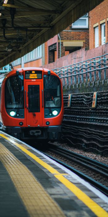 London, Great Britain, train, subway gg Wallpaper 720x1440