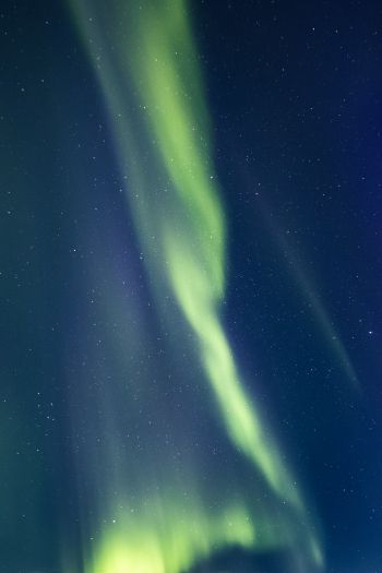 Acureri, Iceland, northern lights Wallpaper 640x960