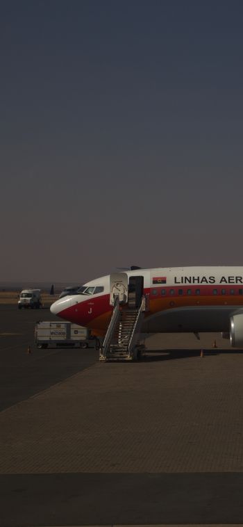 Windhoek, Namibia, plane Wallpaper 1080x2340