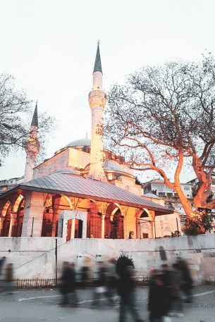 Beşiktaş / İstanbul, Turkey, city Wallpaper 640x960