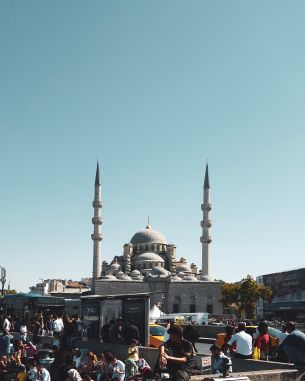 Rescuer, Hagia Sophia, Fatih, Turkey Wallpaper 6000x7497