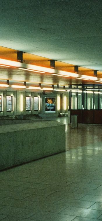 Metro Friedrich-Ebert-Platz, Nuremberg, Bavaria, subway gg Wallpaper 828x1792