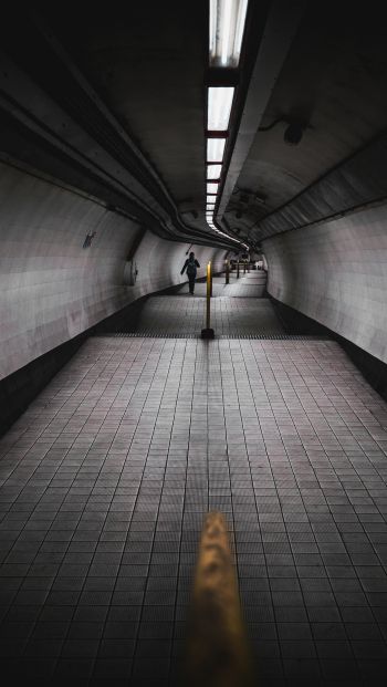Обои 640x1136 Лондон, Великобритания, подземный переход