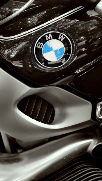Обои 640x1136 BMW, логотип, хром