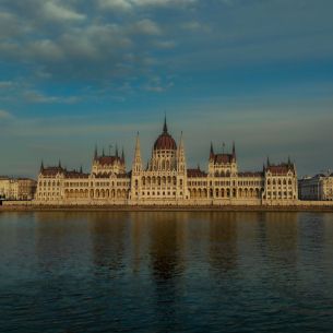 Обои 5469x5469 Будапешт, Венгрия, парламент, строительство