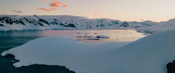 Antarctica, lake, mountain hills Wallpaper 3440x1440