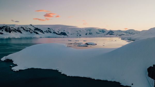 Antarctica, lake, mountain hills Wallpaper 1366x768
