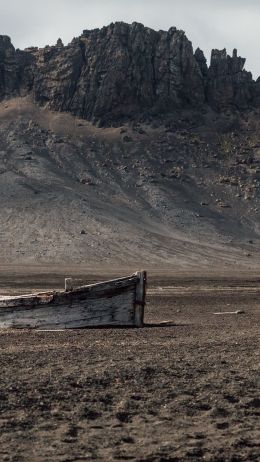 dead lands, old boats, sands Wallpaper 720x1280