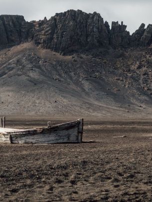 dead lands, old boats, sands Wallpaper 1536x2048