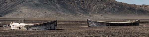 dead lands, old boats, sands Wallpaper 1590x400