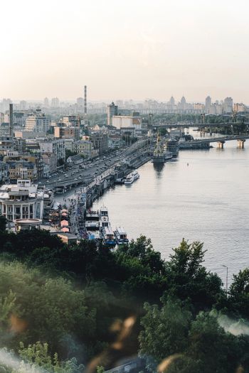 Kyiv, Ukraine, city, embankment Wallpaper 640x960