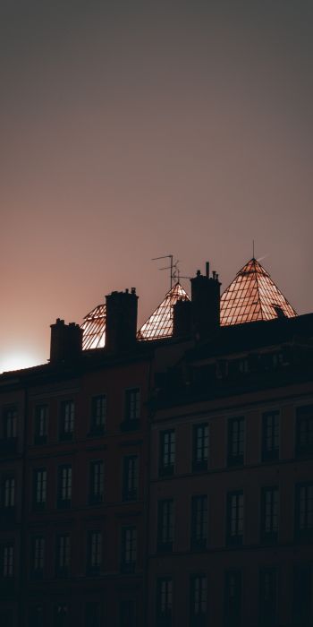 Обои 720x1440 Лион, Франция, стеклянные пирамиды