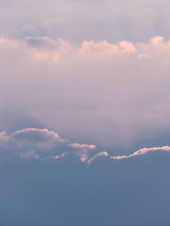 Обои 1620x2160 облака, выше облаков, розовое