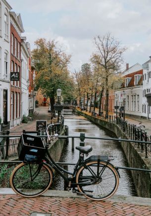 Amersfort, The Netherlands, water channel Wallpaper 1668x2388