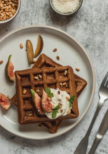 healthy breakfast, waffles Wallpaper 1668x2388