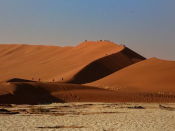 Sossusvlei, Namibia, desert, sands Wallpaper 1024x768