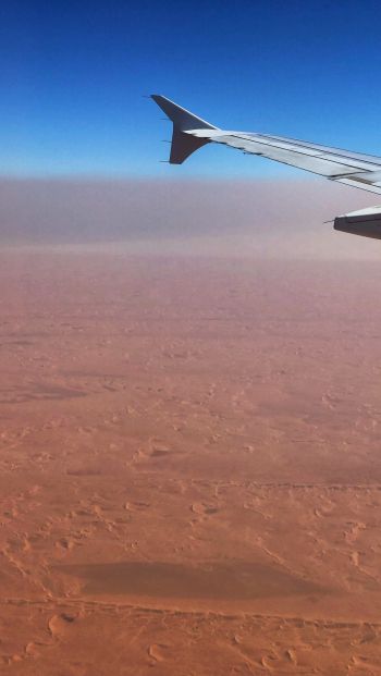 Обои 640x1136 Намибия, над землей, пустыня