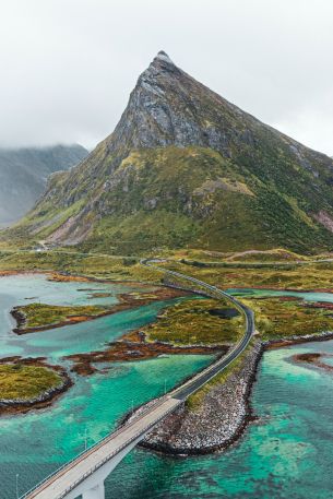 Lofoten Islands, Norway, sea Wallpaper 640x960